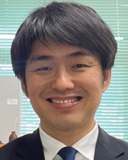 浦野 由平　先生 写真